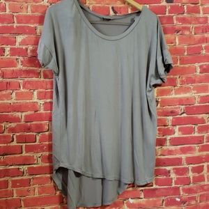 Agiato gray Women's top shirt size XL
